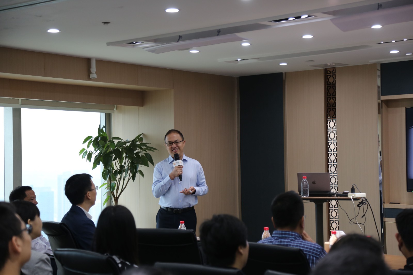 新闻图片—吴祺2.jpg 新闻图片—吴祺2.jpg